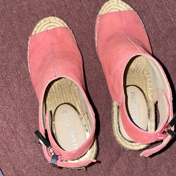 Used once - Picture 2 of 6